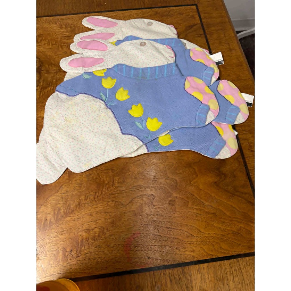 Blossoms & Blooms Bunny Rabbit Placemats (4) Blue Knit Yellow Tulips cottagecore